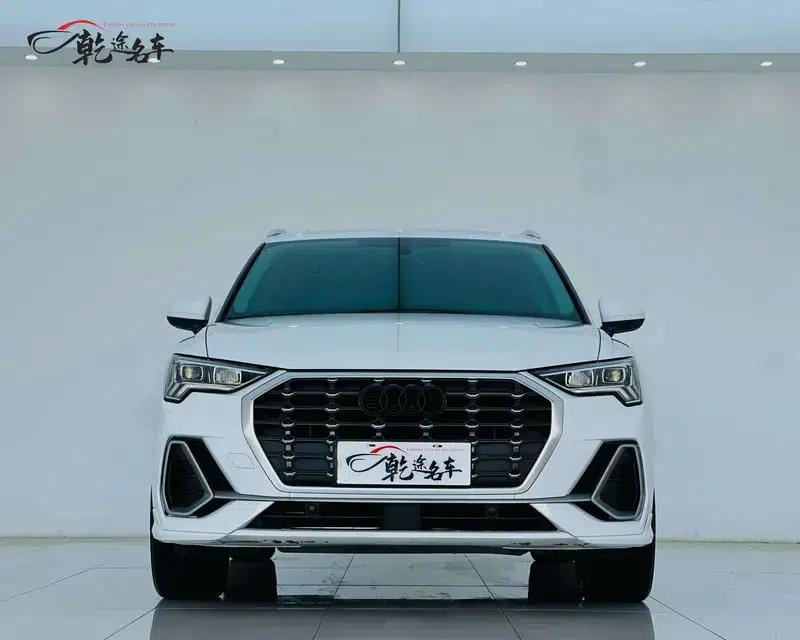 Audi Q3 2022 35 TFSI Progressive Dynamic — миниатюра 2