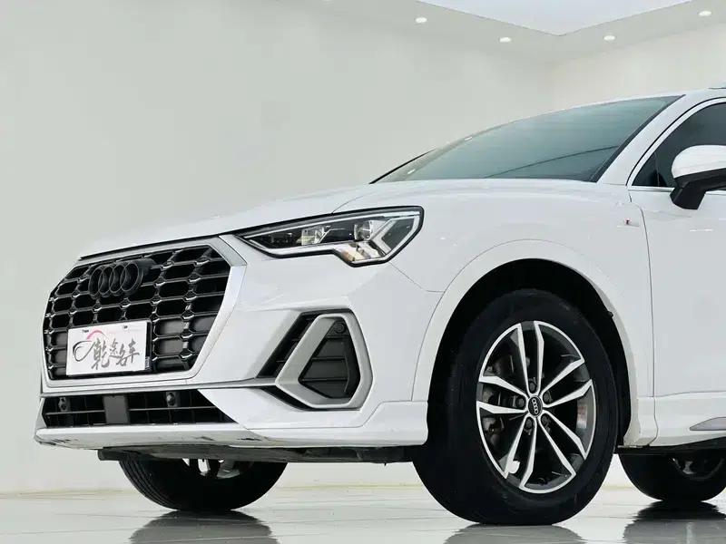 Audi Q3 2022 35 TFSI Progressive Dynamic — миниатюра 11