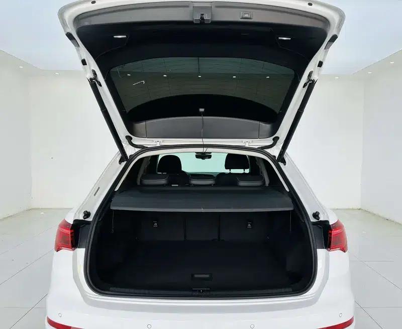 Audi Q3 2022 35 TFSI Progressive Dynamic — миниатюра 26