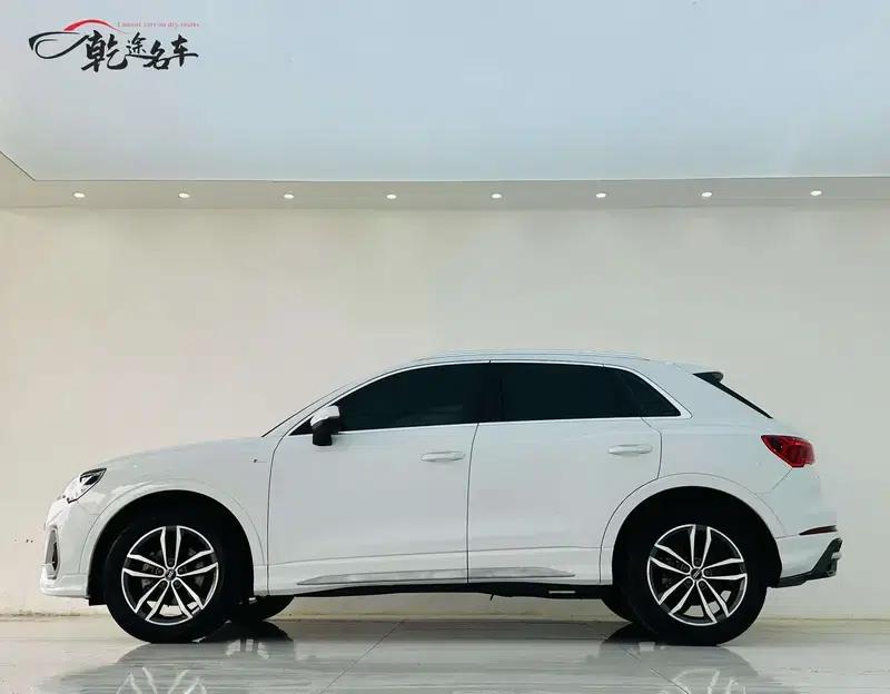 Audi Q3 2022 35 TFSI Progressive Dynamic — миниатюра 4
