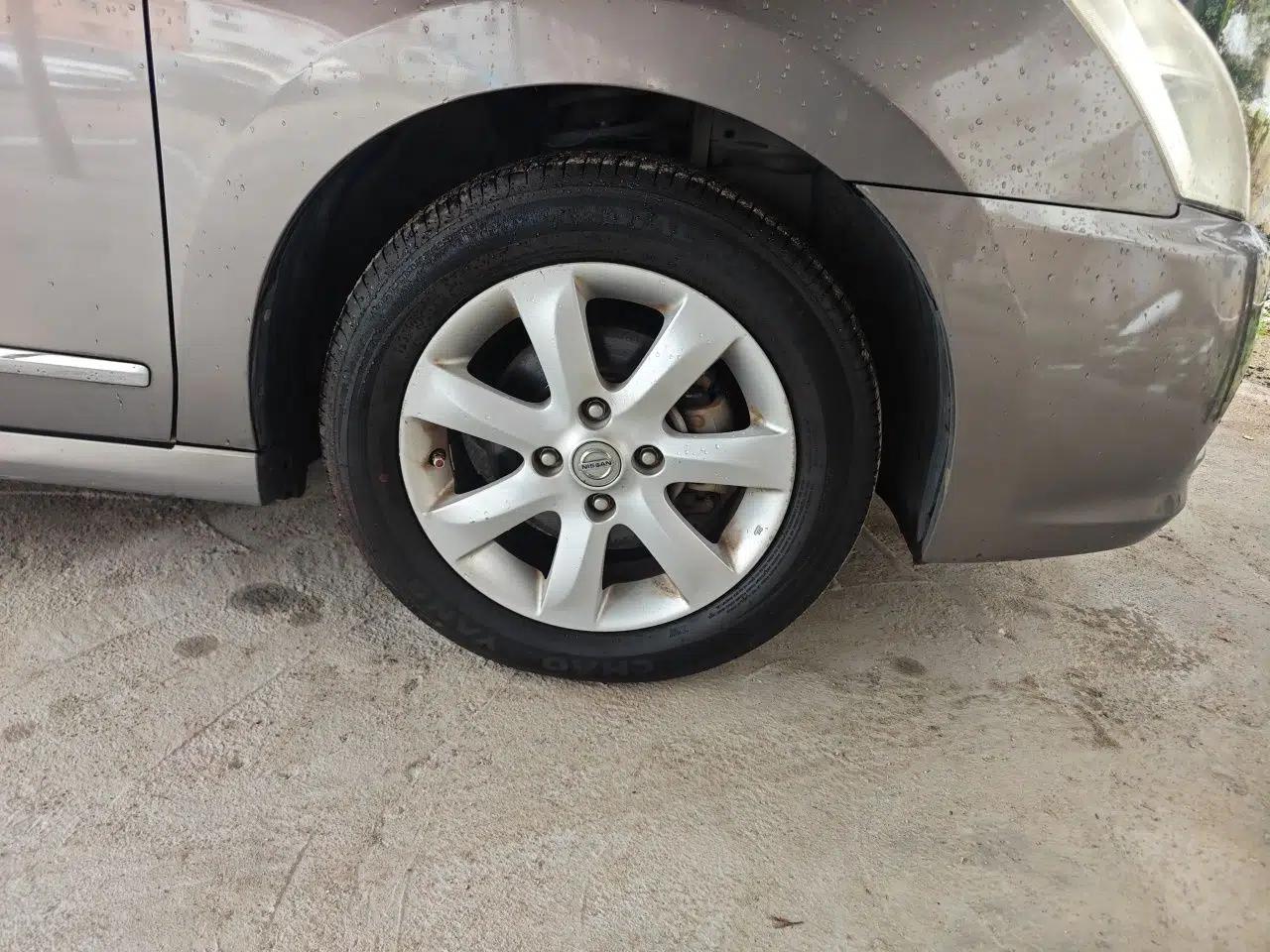 Nissan Sylphy 2009 1.6XE Automatic Comfort Edition — миниатюра 8