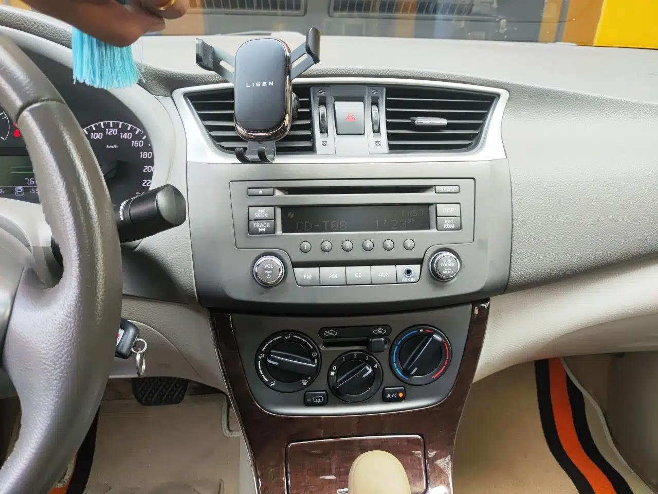 Nissan Sylphy 2012 1.6 XL CVT Luxury Edition — миниатюра 13