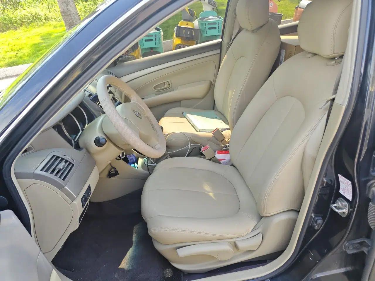Nissan Sylphy 2012 Classic 1.6XE Manual Comfort Edition — миниатюра 15