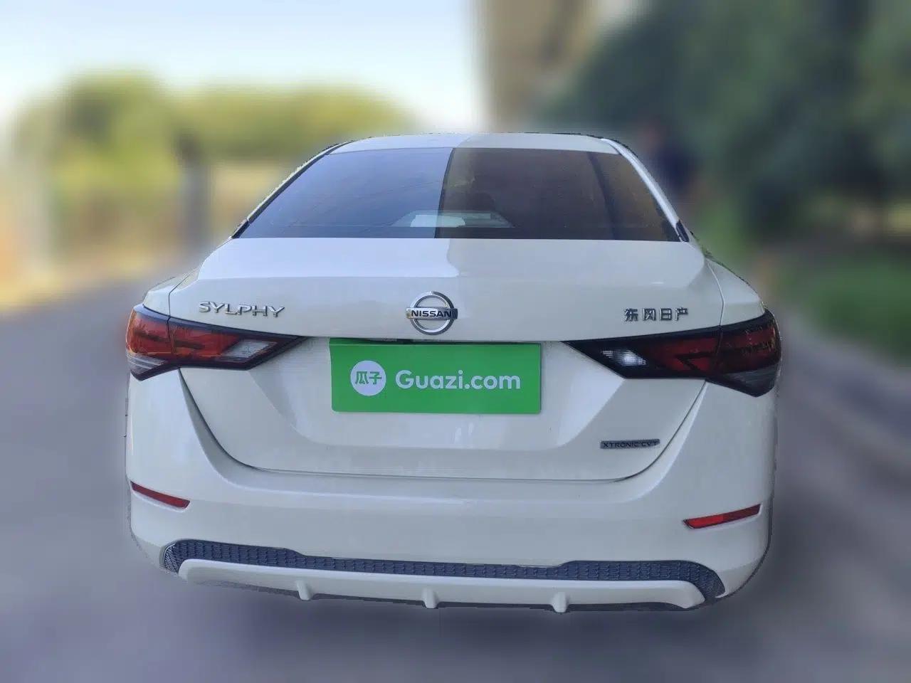 Nissan Sylphy 2020 1.6L XL CVT Enjoyment Edition — миниатюра 5