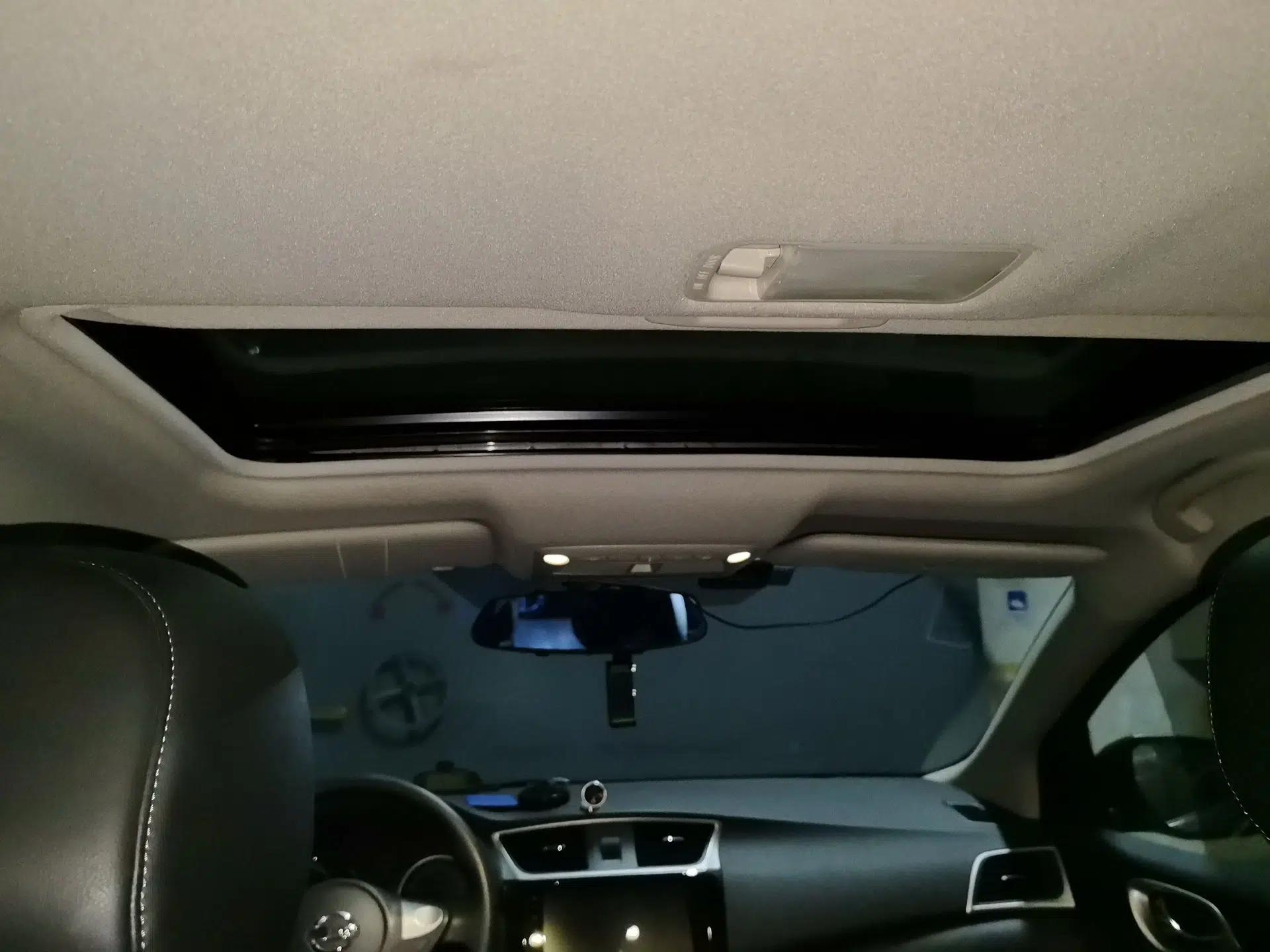 Nissan Sylphy 2016 1.6 XL CVT Deluxe Edition — миниатюра 18