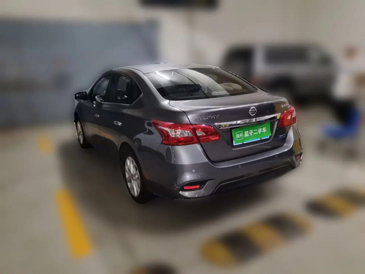 Nissan Sylphy 2016 1.6 XL CVT Deluxe Edition — миниатюра 4
