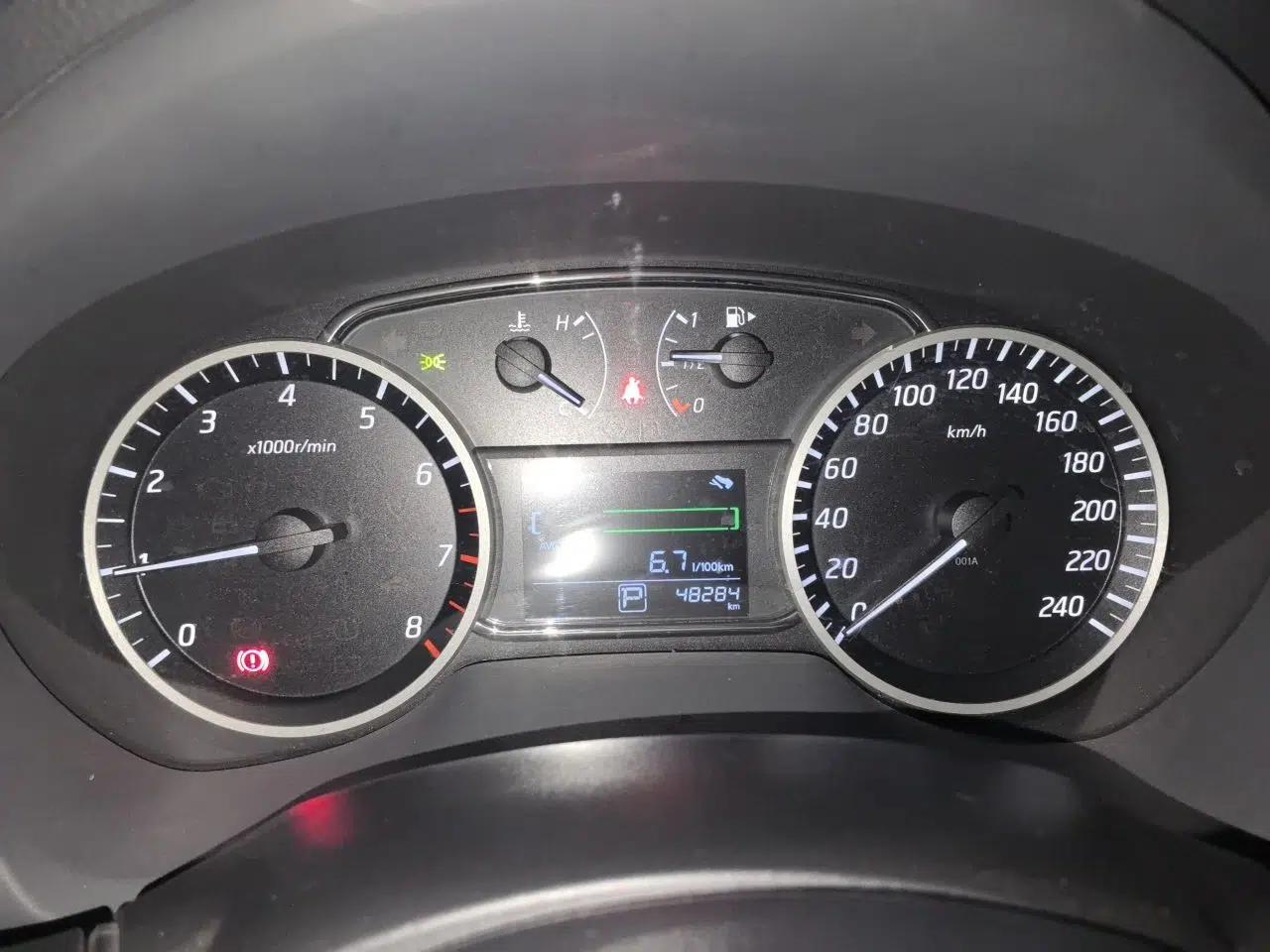Nissan Sylphy 2019 1.6XV CVT Smart Connect Luxury Edition China VI Standard — миниатюра 11