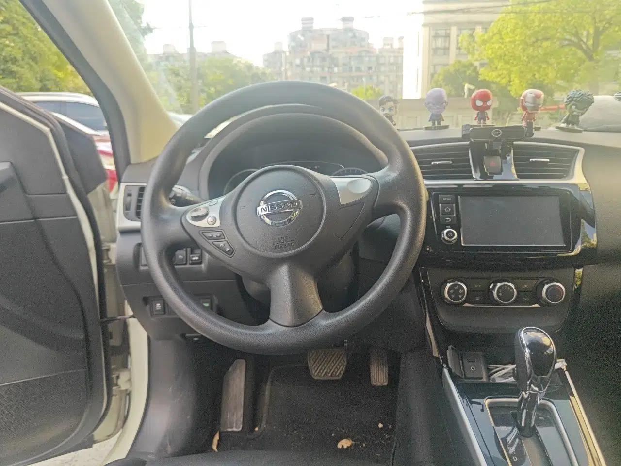 Nissan Sylphy 2016 1.6XV CVT Smart Enjoyment Version — миниатюра 7