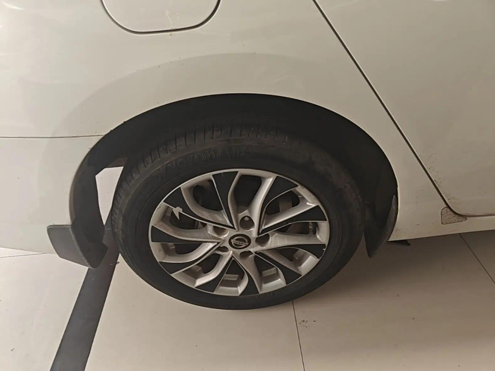 Nissan Sylphy 2016 1.6 XL CVT Luxury Edition — миниатюра 11