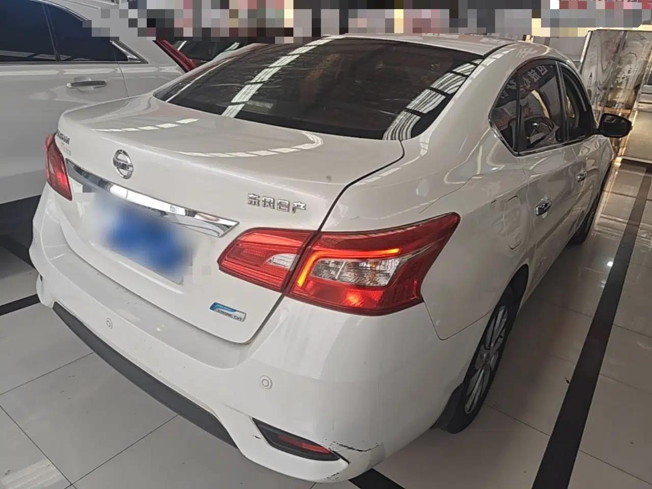 Nissan Sylphy 2016 1.6 XL CVT Luxury Edition — миниатюра 6