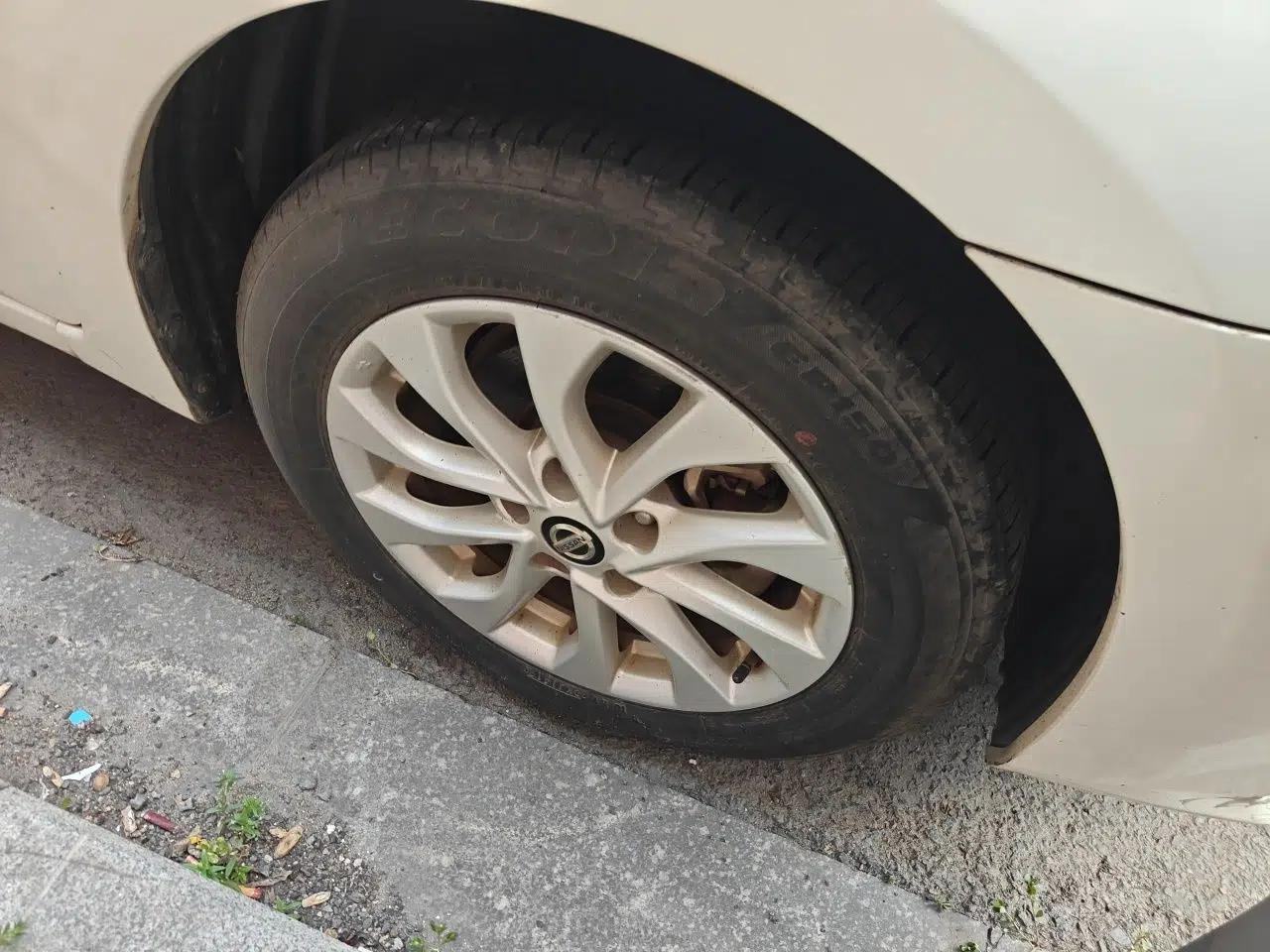 Nissan Sylphy 2016 1.6 XL CVT Deluxe Edition — миниатюра 5