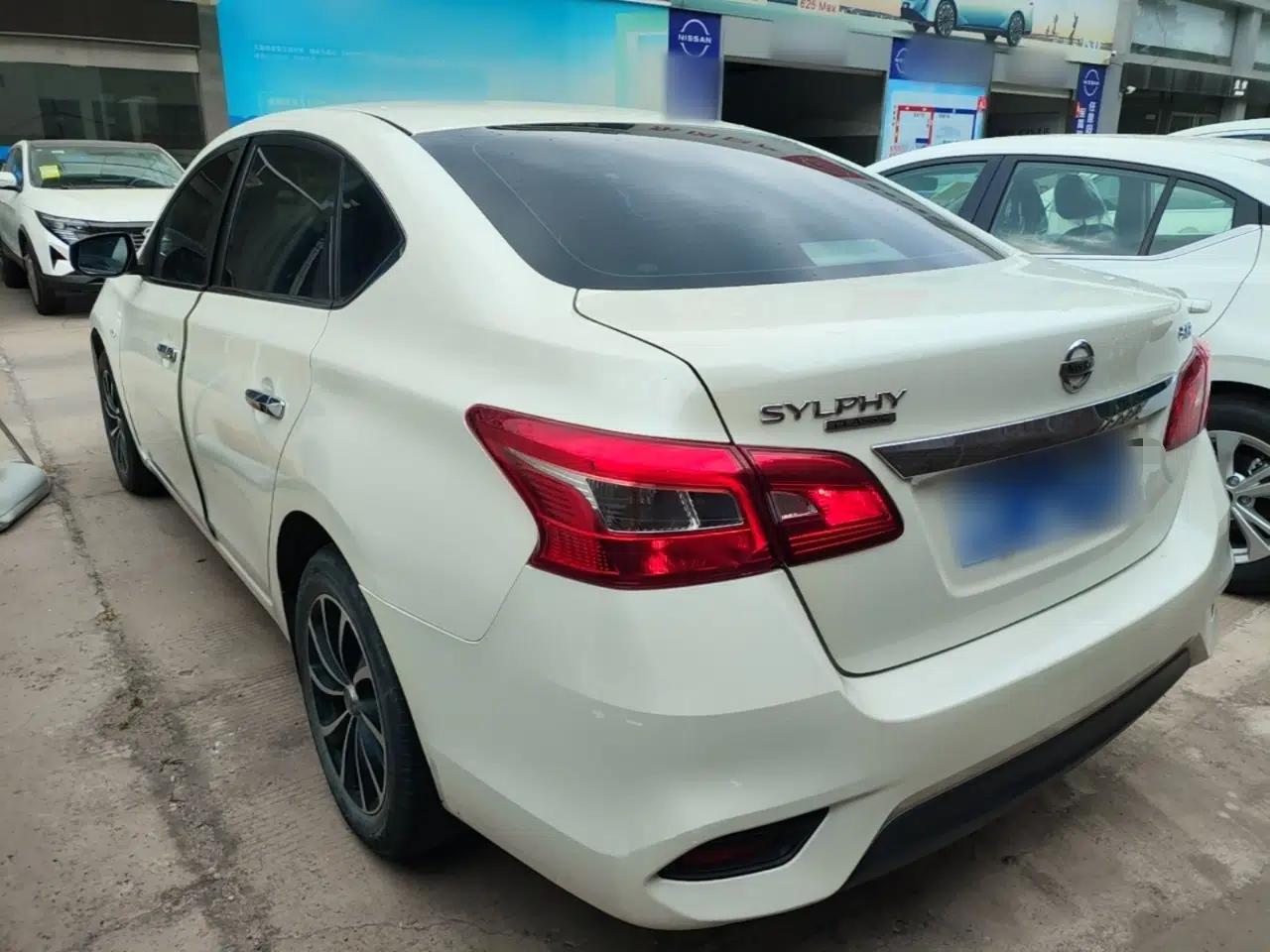 Nissan Sylphy 2019 Classic 1.6XE CVT Comfort Edition — миниатюра 4