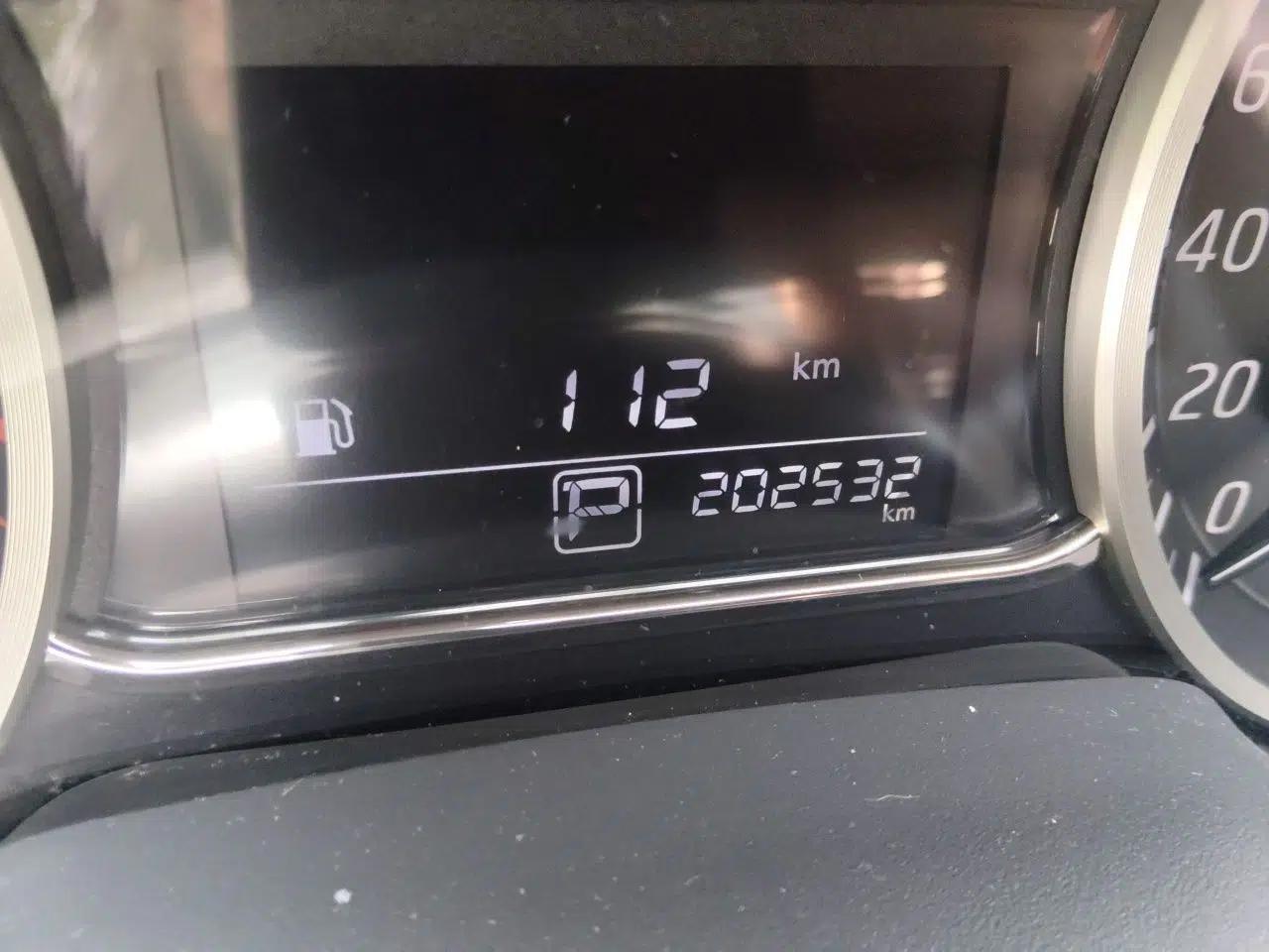 Nissan Sylphy 2018 1.6XV CVT Deluxe Edition — миниатюра 12