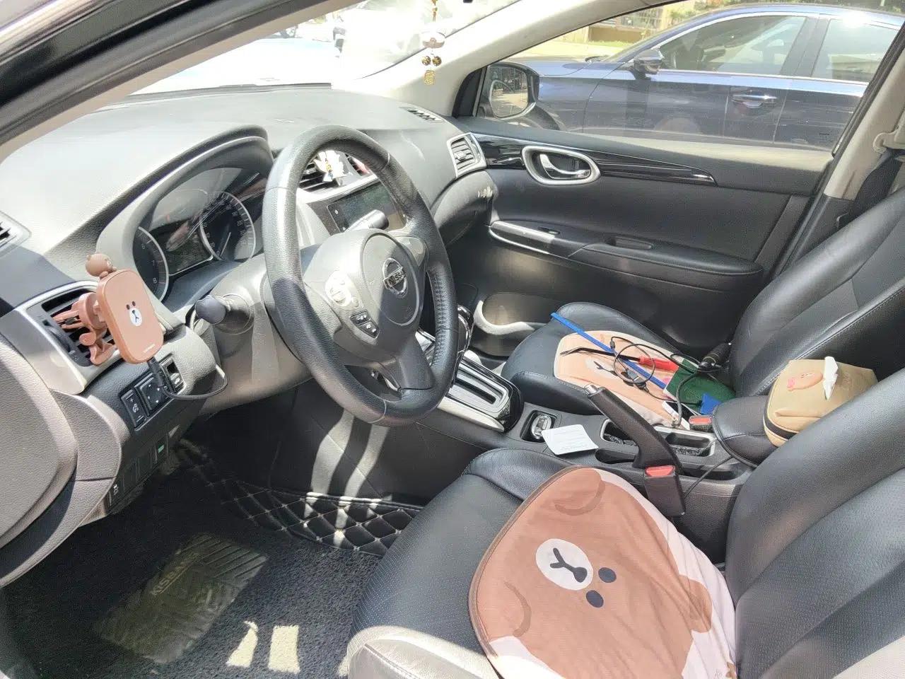 Nissan Sylphy 2018 1.6XV CVT Deluxe Edition — миниатюра 15