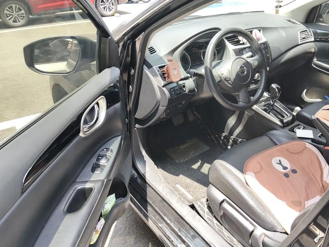 Nissan Sylphy 2018 1.6XV CVT Deluxe Edition — миниатюра 16