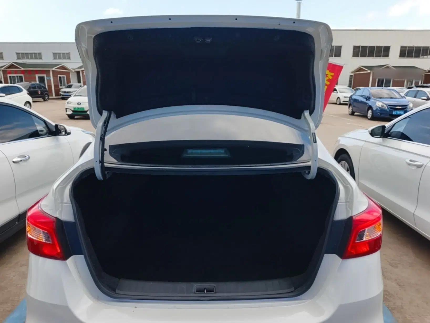Nissan Sylphy 2019 Classic 1.6XE CVT Comfort Edition — миниатюра 22