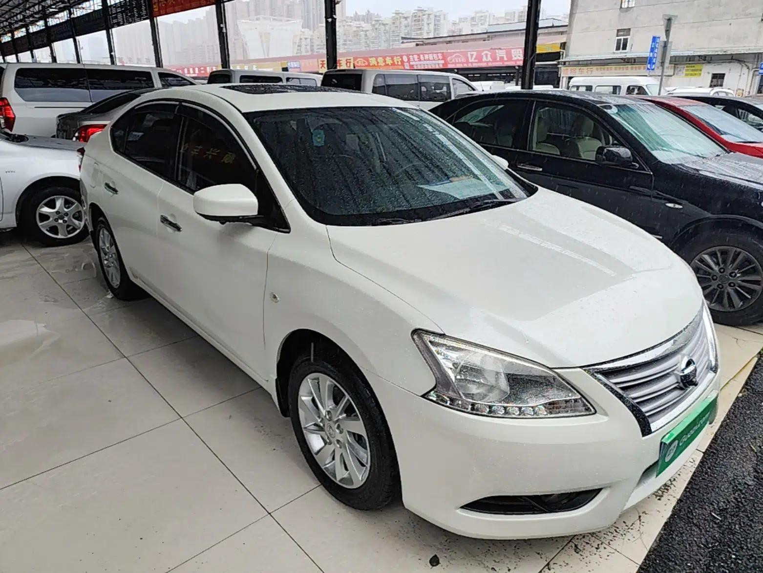 Nissan Sylphy 2014 1.6XV CVT Deluxe Edition — миниатюра 3