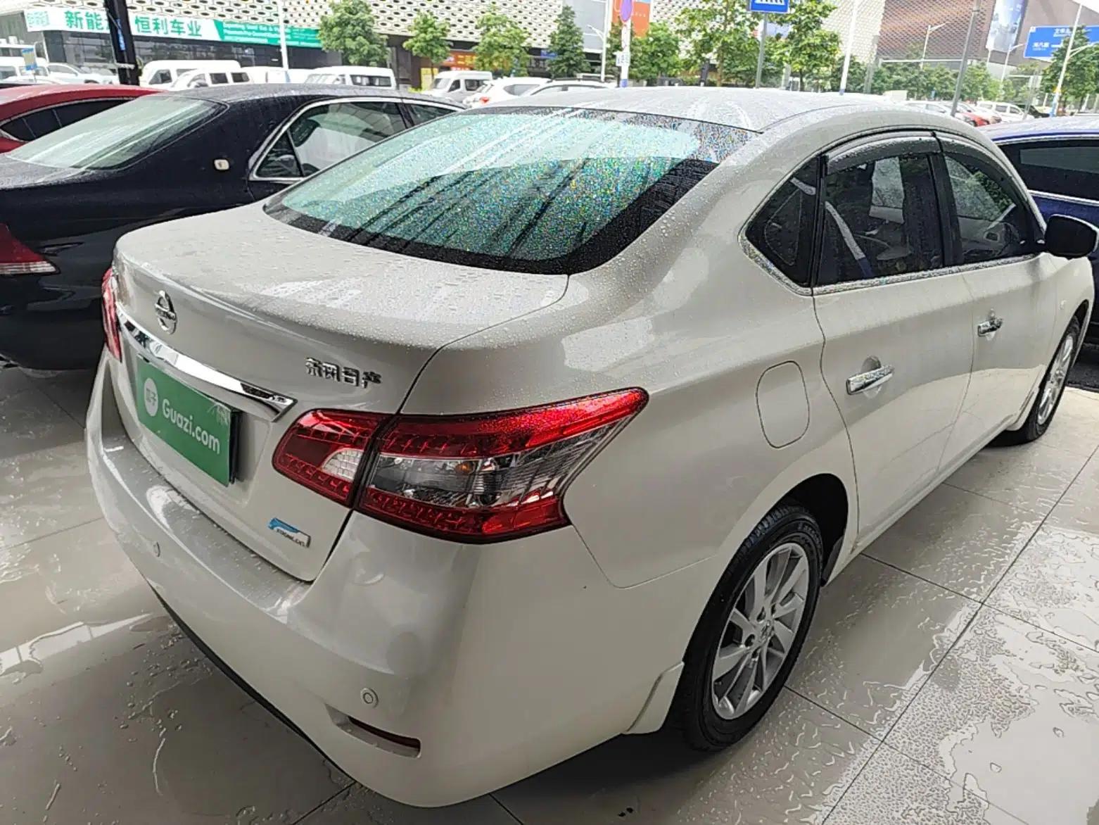 Nissan Sylphy 2014 1.6XV CVT Deluxe Edition — миниатюра 6