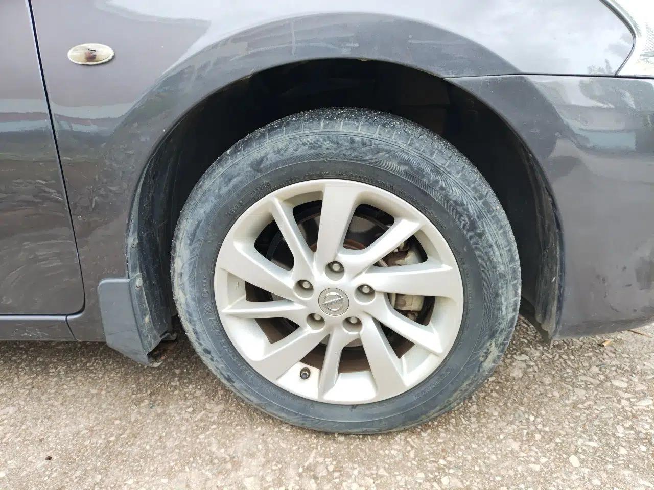 Nissan Sylphy 2014 1.6XV CVT Deluxe Edition — миниатюра 8