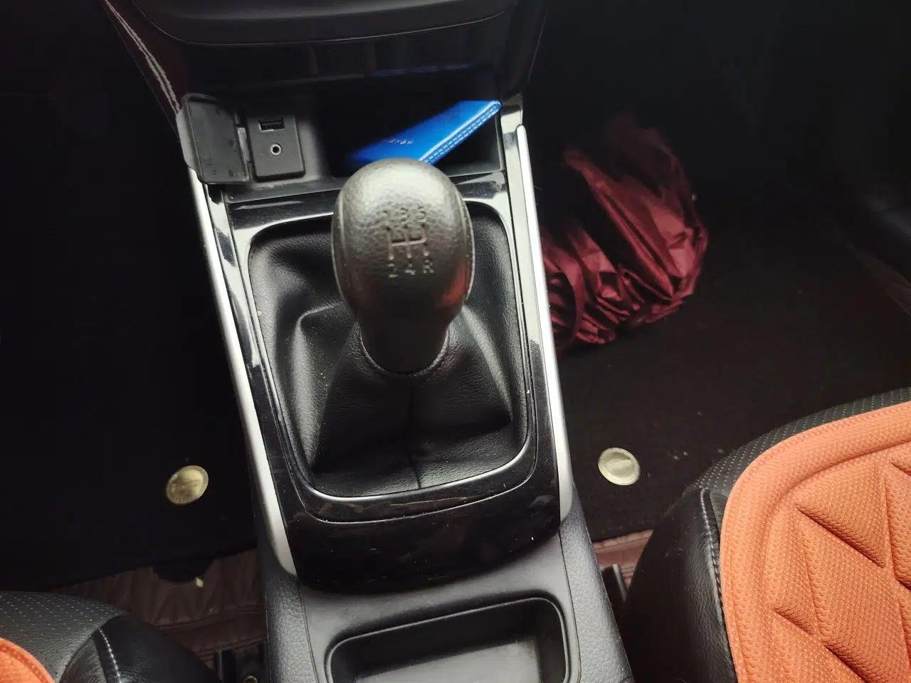 Nissan Sylphy 2018 1.6XL Manual Luxury Edition — миниатюра 14