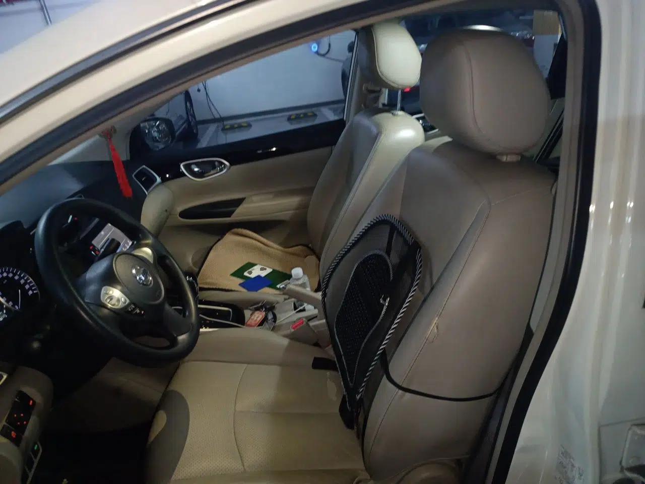 Nissan Sylphy 2016 1.6XV CVT Smart Enjoyment Version — миниатюра 15