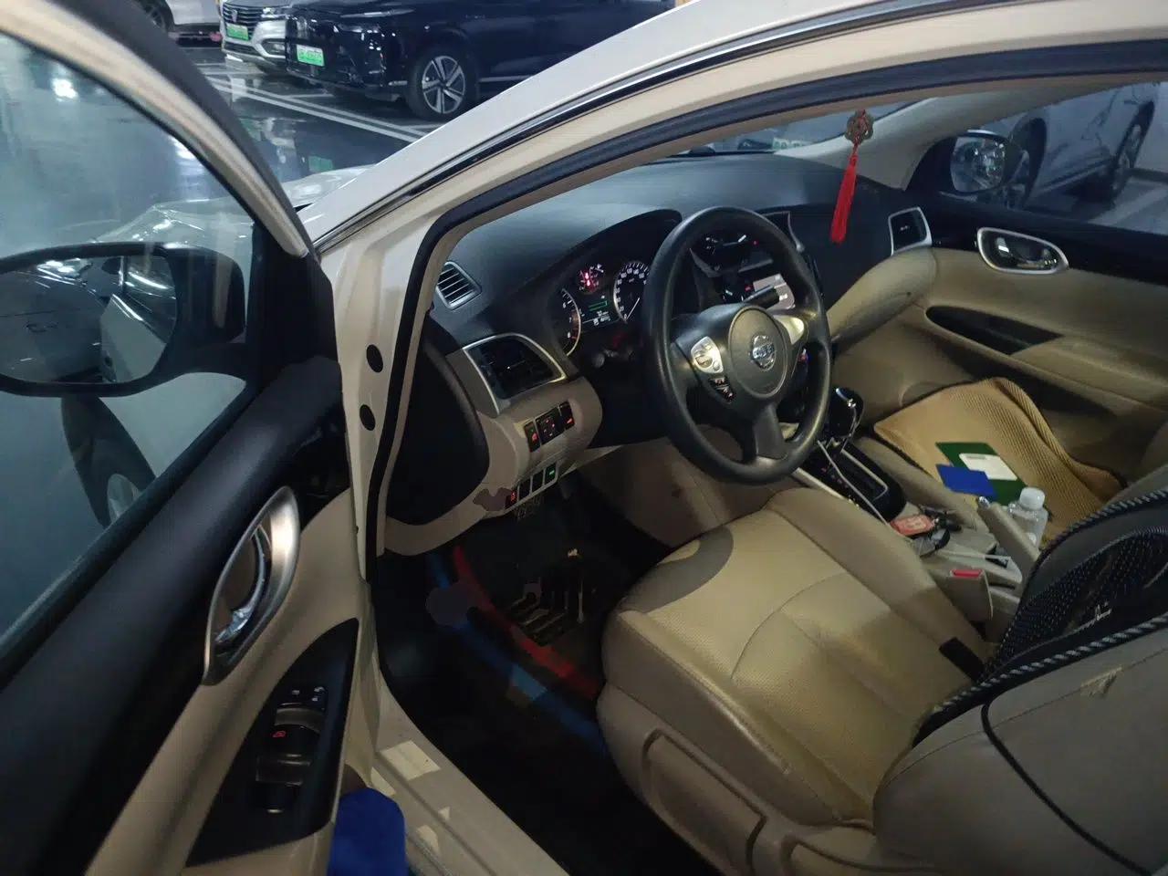 Nissan Sylphy 2016 1.6XV CVT Smart Enjoyment Version — миниатюра 16