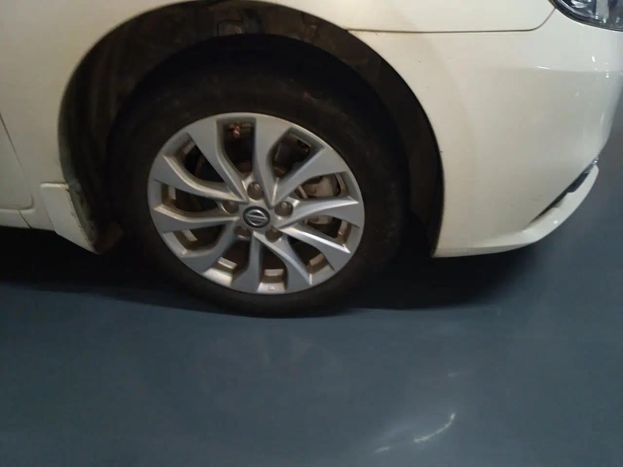 Nissan Sylphy 2016 1.6XV CVT Smart Enjoyment Version — миниатюра 8