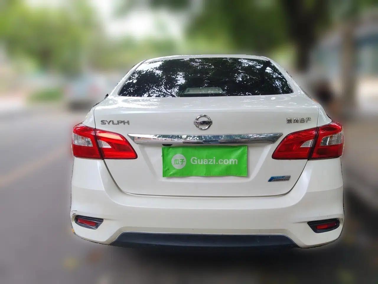 Nissan Sylphy 2016 1.6XV CVT Smart Enjoyment Version — миниатюра 5