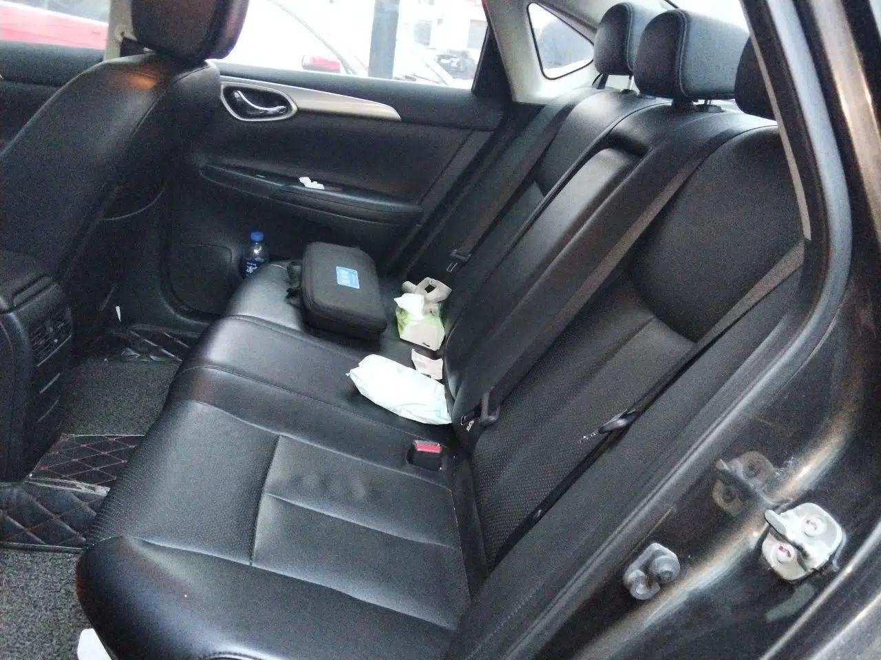 Nissan Sylphy 2014 1.6XV CVT Deluxe Edition — миниатюра 17