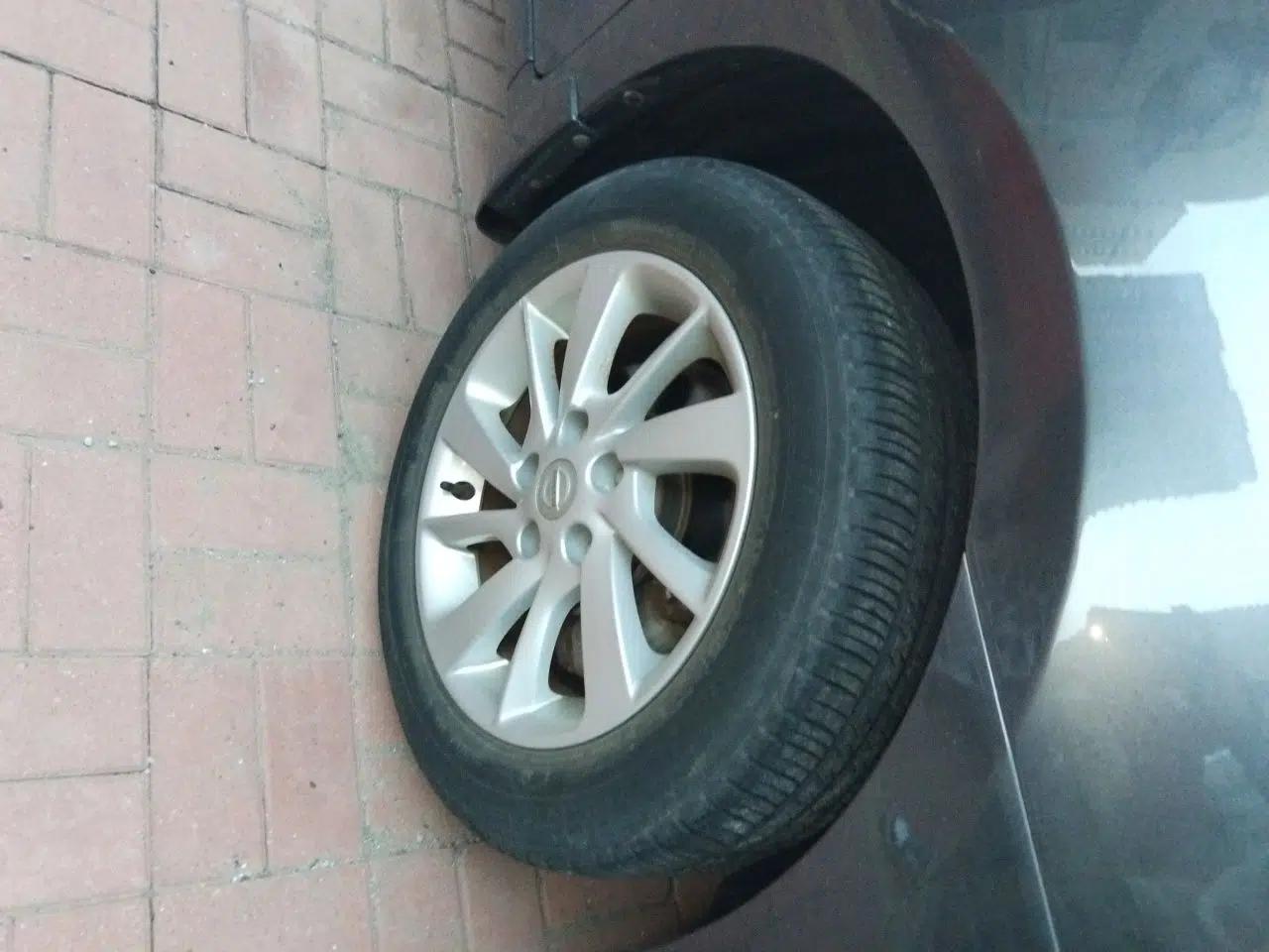 Nissan Sylphy 2014 1.6XV CVT Deluxe Edition — миниатюра 8