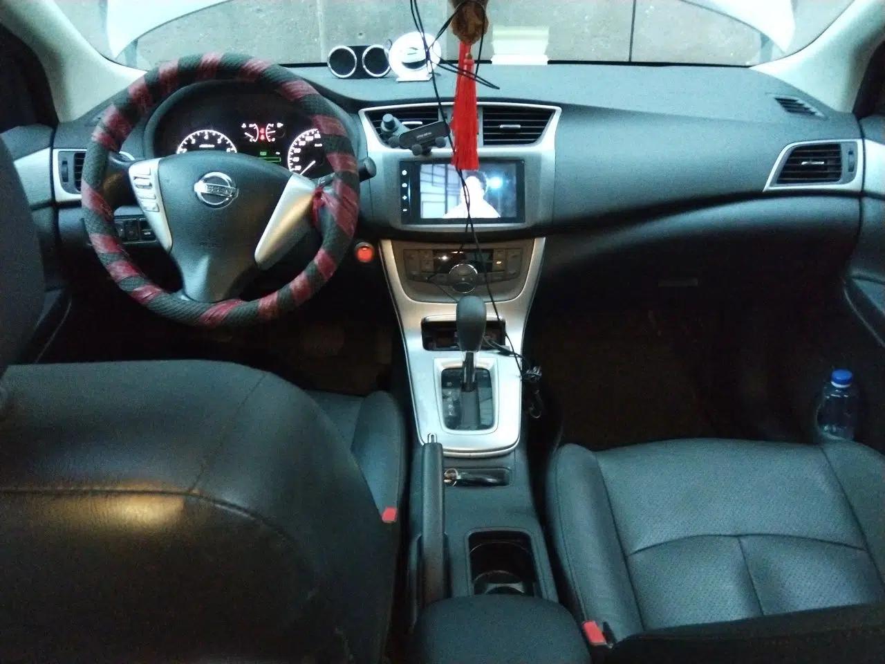 Nissan Sylphy 2014 1.6XV CVT Deluxe Edition — миниатюра 9