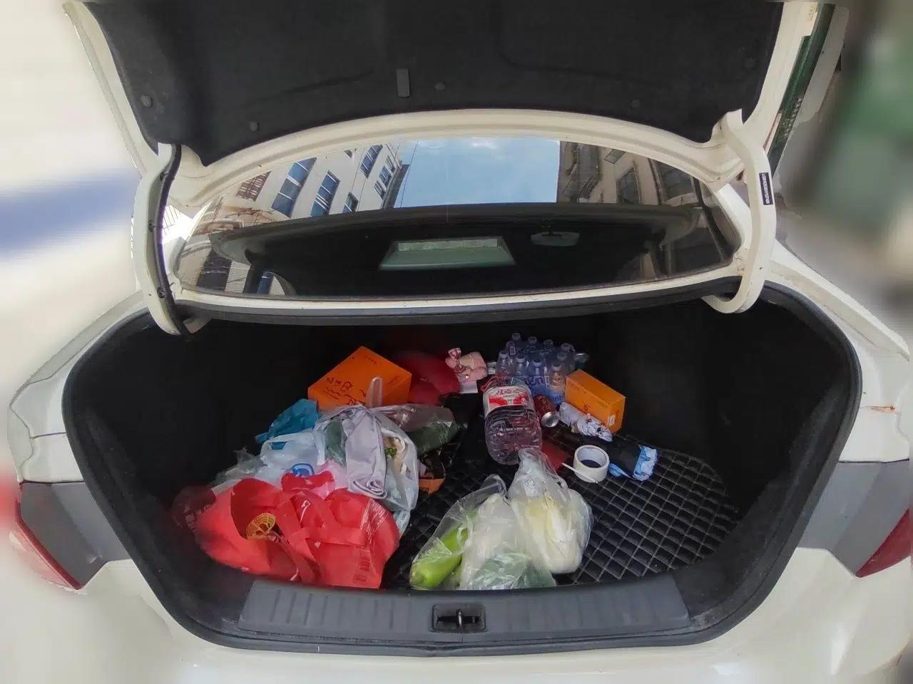 Nissan Sylphy 2016 1.6 XL CVT Luxury Edition — миниатюра 19