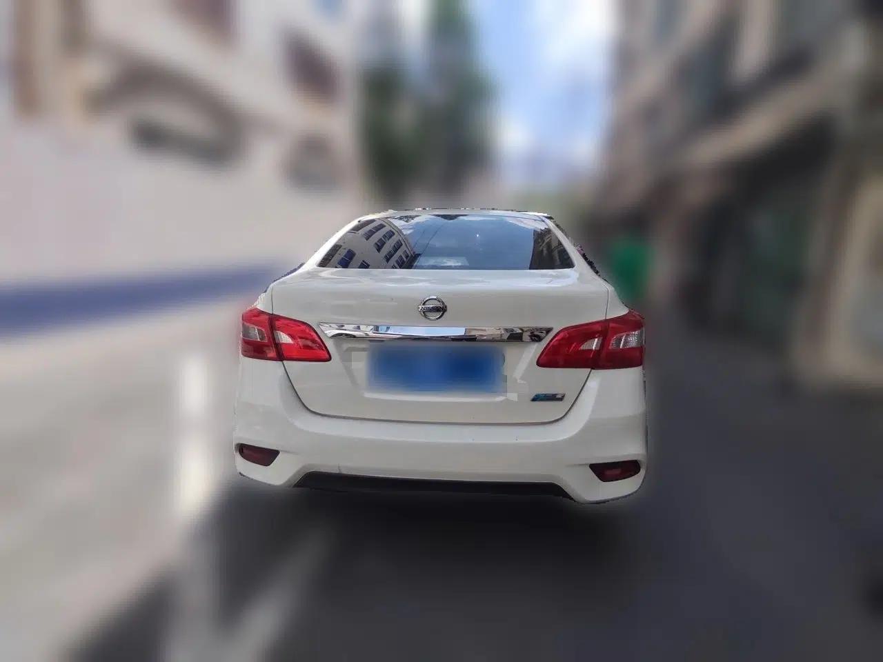 Nissan Sylphy 2016 1.6 XL CVT Luxury Edition — миниатюра 5