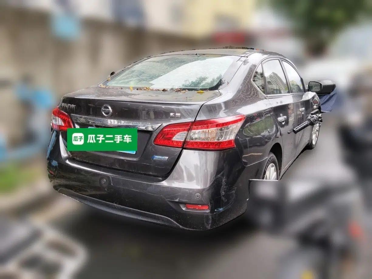 Nissan Sylphy 2014 1.6XV CVT Deluxe Edition — миниатюра 6