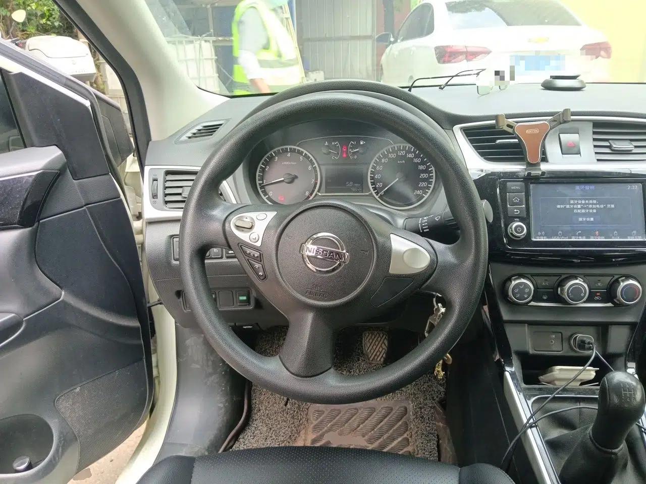 Nissan Sylphy 2019 Classic 1.6 XL Manual Luxury Edition — миниатюра 10