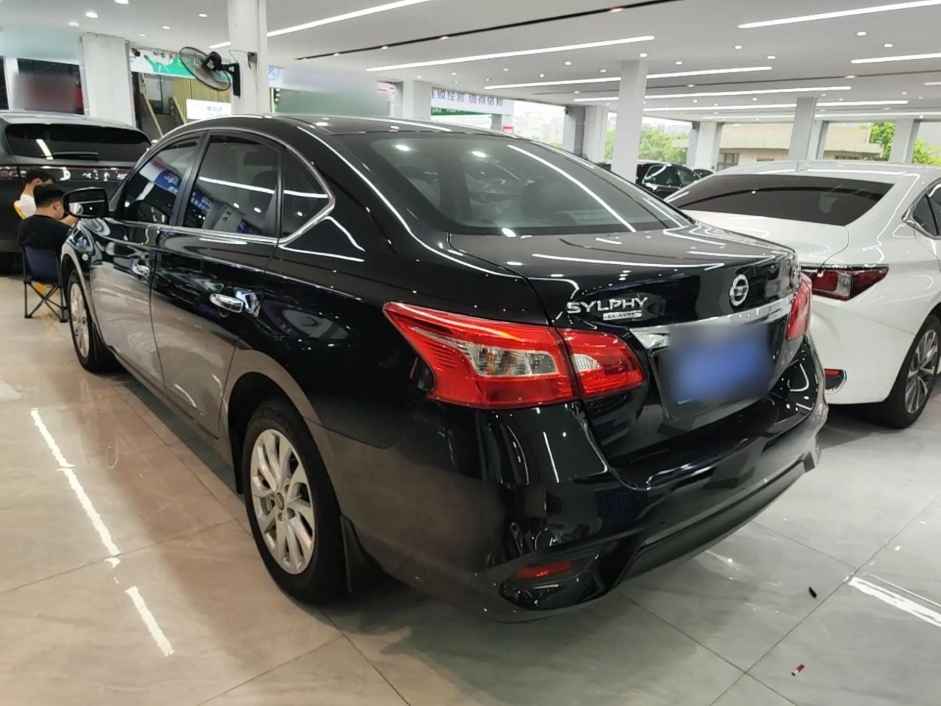 Nissan Sylphy 2021 Classic 1.6XL CVT Luxury Edition — миниатюра 4