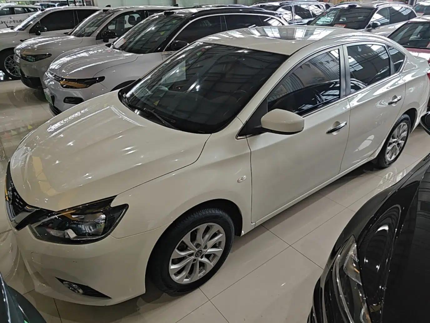 Nissan Sylphy 2021 Classic 1.6XL CVT Luxury Edition — миниатюра 1
