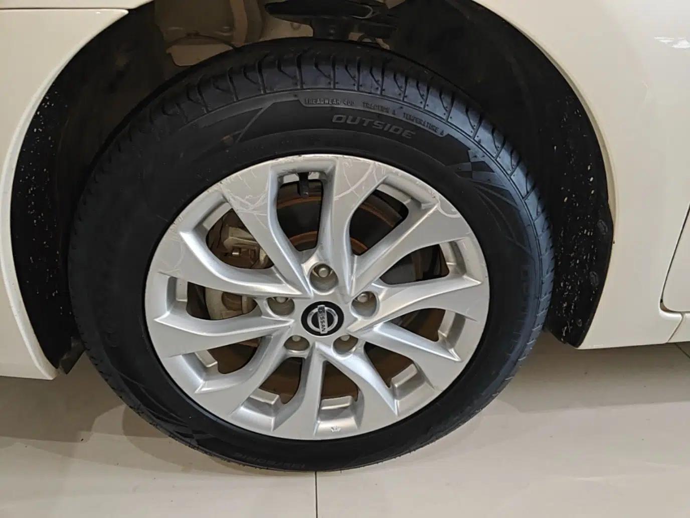 Nissan Sylphy 2021 Classic 1.6XL CVT Luxury Edition — миниатюра 10
