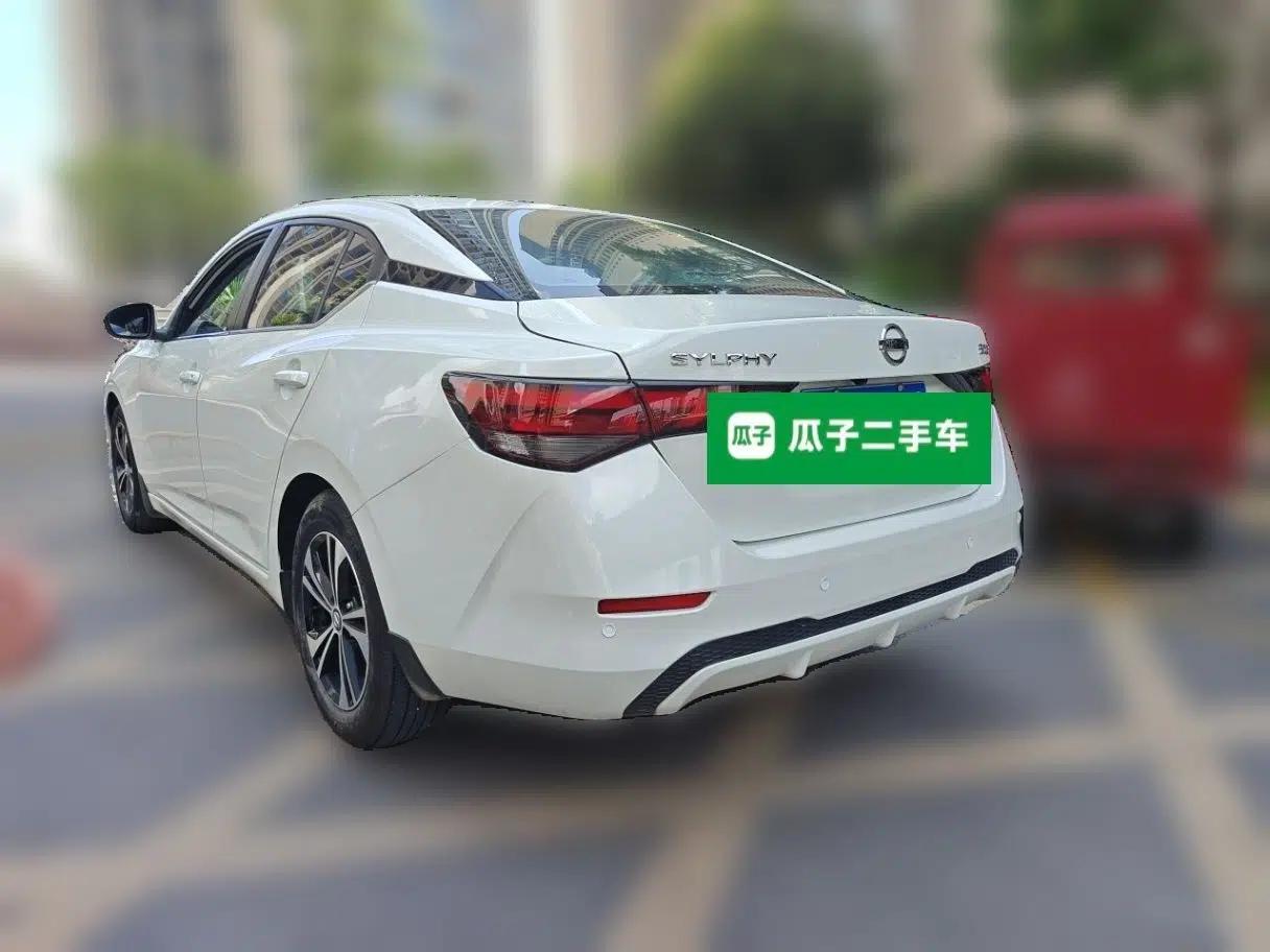 Nissan Sylphy 2021 1.6L XL CVT Enjoyment Edition — миниатюра 4