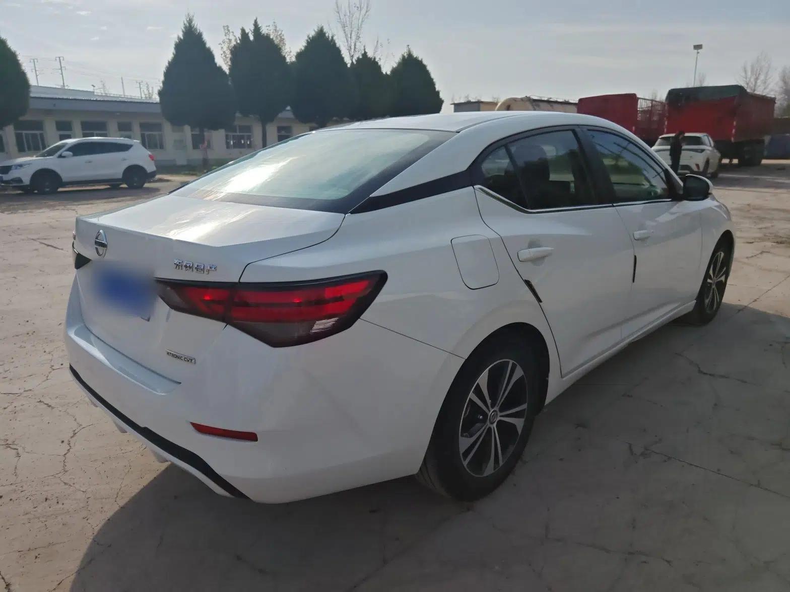 Nissan Sylphy 2020 1.6L XL CVT Enjoyment Edition — миниатюра 4