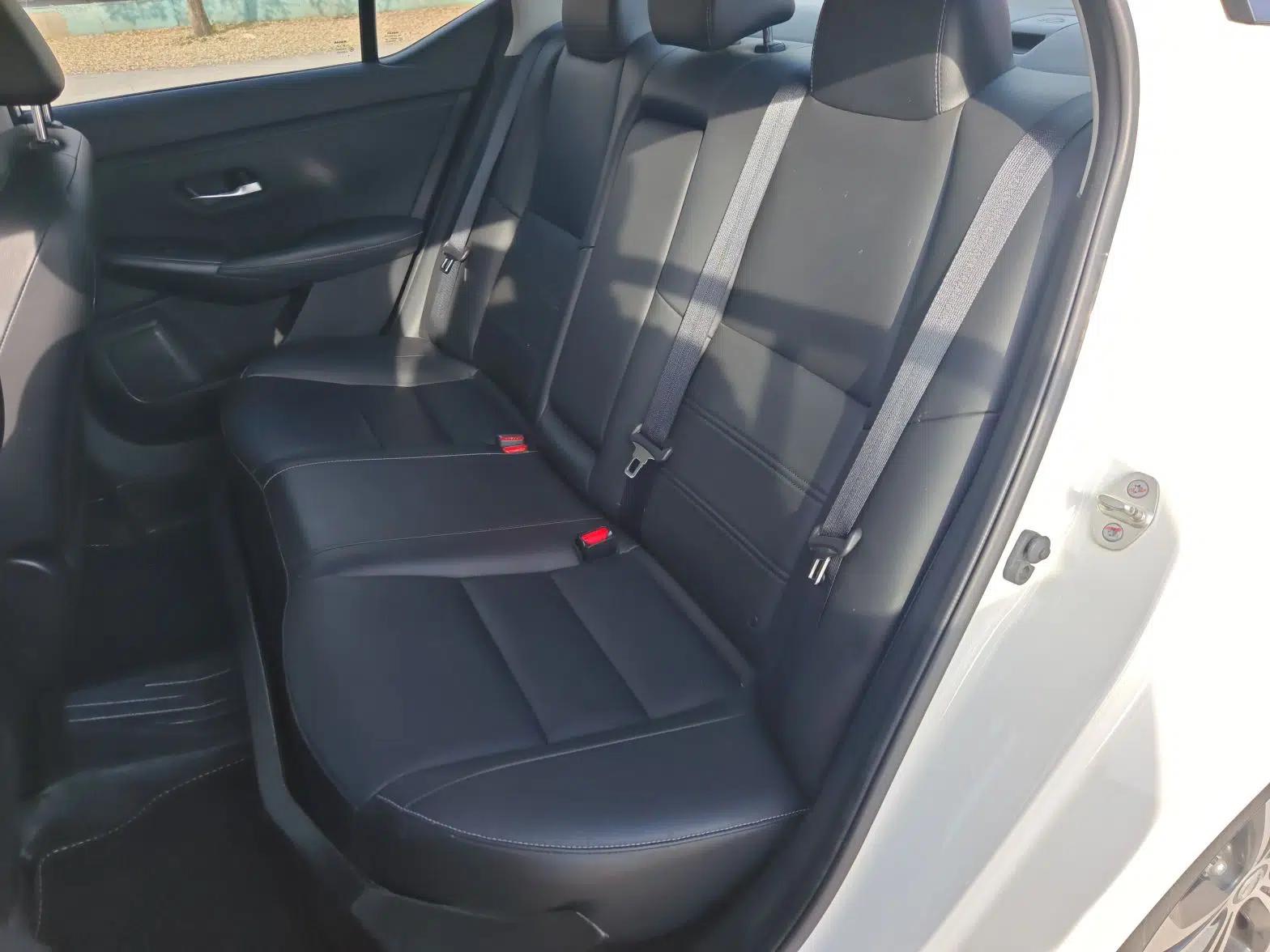 Nissan Sylphy 2020 1.6L XL CVT Enjoyment Edition — миниатюра 8