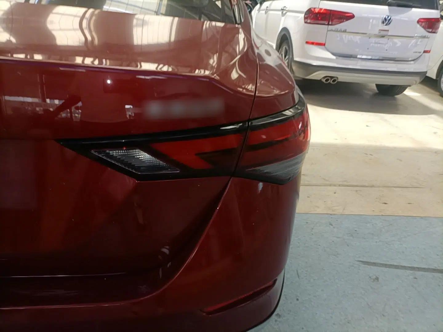 Nissan Sylphy 2022 1.6L XL CVT Enjoyment Edition — миниатюра 9