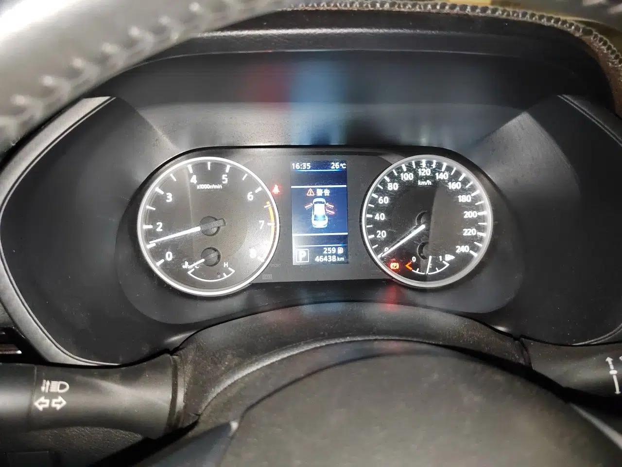 Nissan Sylphy 2022 1.6L XL CVT Enjoyment Edition — миниатюра 11