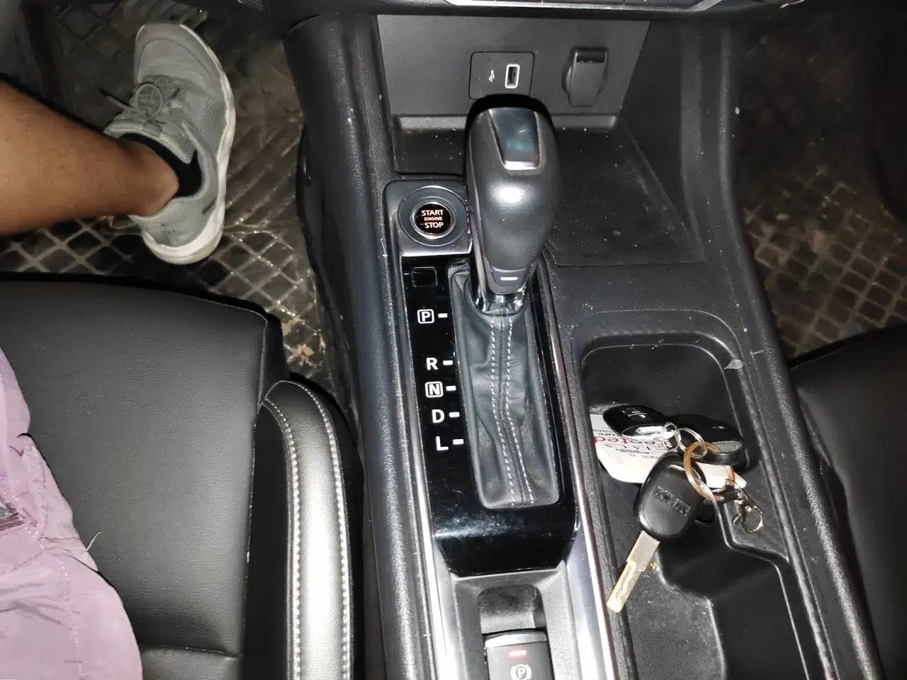 Nissan Sylphy 2022 1.6L XL CVT Enjoyment Edition — миниатюра 14