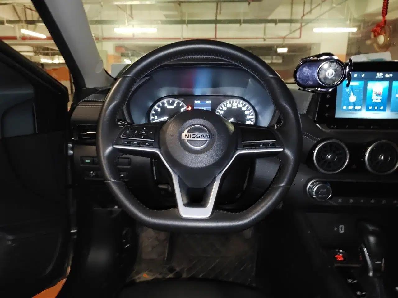 Nissan Sylphy 2022 1.6L XL CVT Enjoyment Edition — миниатюра 10