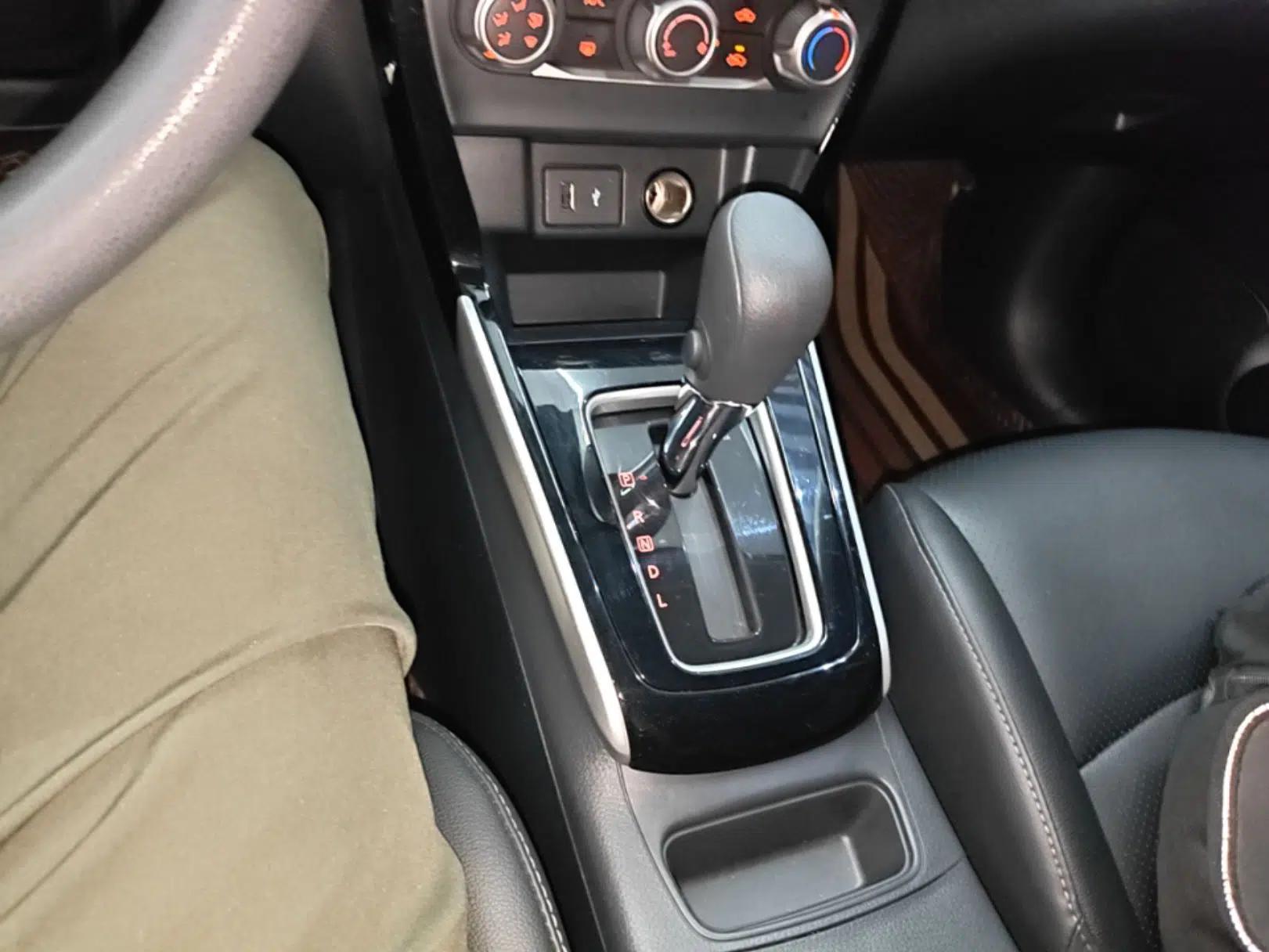 Nissan Sylphy 2022 Classic 1.6XL CVT Luxury Edition — миниатюра 16