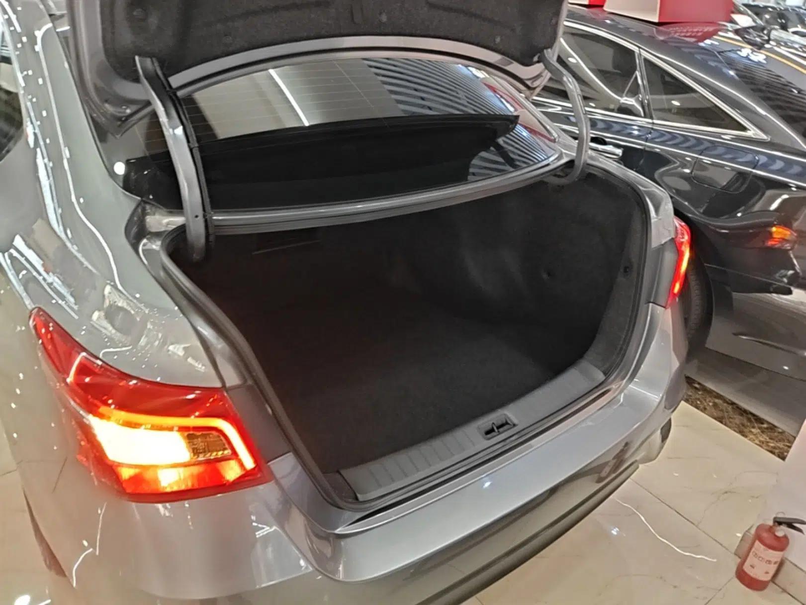 Nissan Sylphy 2022 Classic 1.6XL CVT Luxury Edition — миниатюра 22