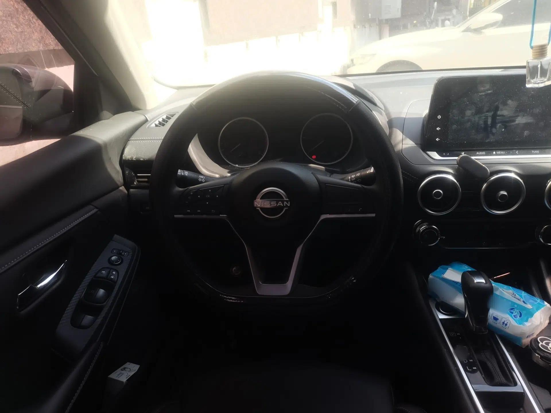 Nissan Sylphy 2026 Model 1.6L CVT Genuine Edition — миниатюра 10
