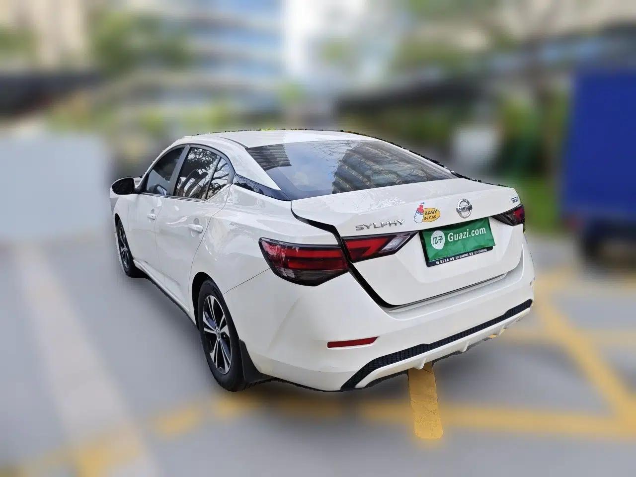 Nissan Sylphy 2020 Revised 1.6L XL CVT Enjoyment Edition — миниатюра 4
