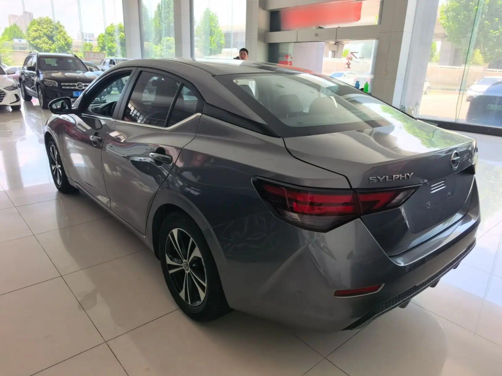 Nissan Sylphy 2021 1.6L XL CVT Enjoyment Edition — миниатюра 4